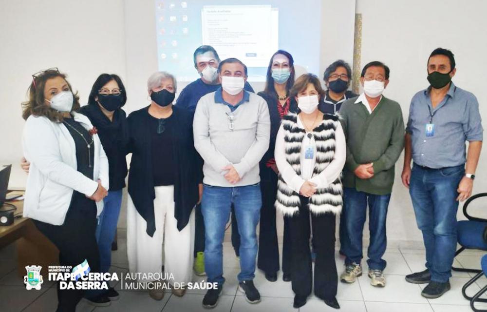 Saúde de Itapecerica da Serra promove capacitação dos dentistas da rede pública