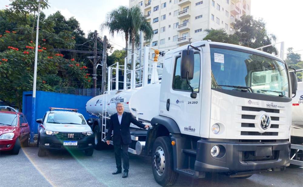 Prefeitura de Itapecerica da Serra foi contemplada com trator, um caminhão-pipa e uma caminhonete