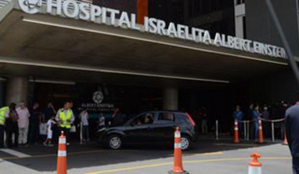 De acordo com boletim médico divulgado nesta terça-feira 5, Bolsonaro inicia dieta líquida e ainda não há previsão de alta