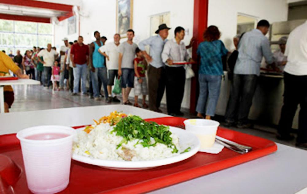 Restaurante Popular de Embu das Artes terá cardápio especial no dia dos namorados
