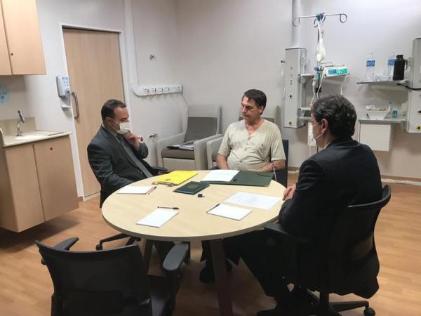 Presidente Jair Bolsonaro tem dreno e sonda nasogástrica retirados nesta sexta-feira, 8