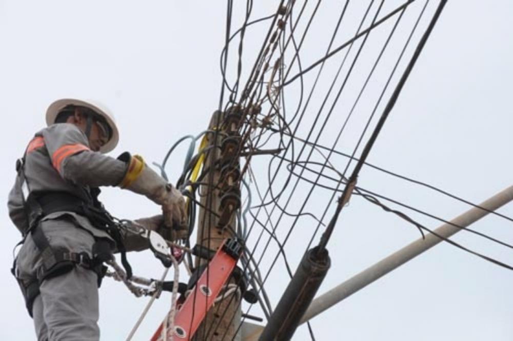 Embu das Artes e Taboão da Serra: veja o número de irregularidades na rede elétrica