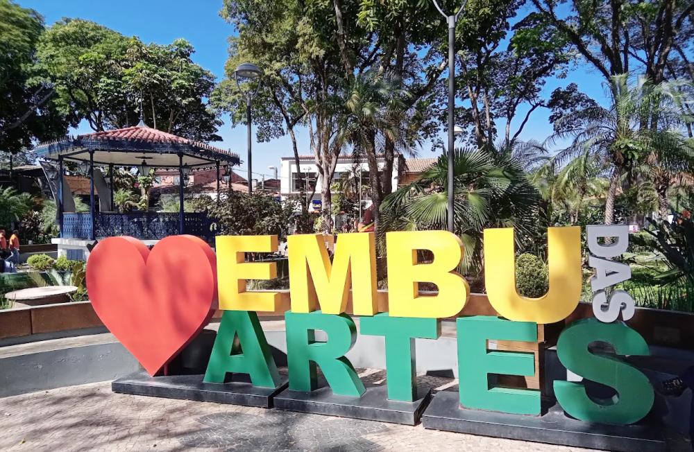 Tempo e temperatura em Embu das Artes na quinta e sexta-feira, 9 de setembro