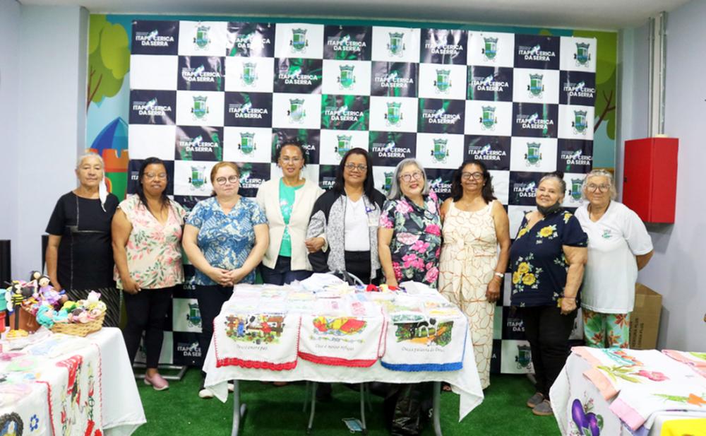 Itapecerica da Serra: Exposição dos Cursos do Desenvolvimento Social no Itapecerica Shopping vai até 23 de setembro