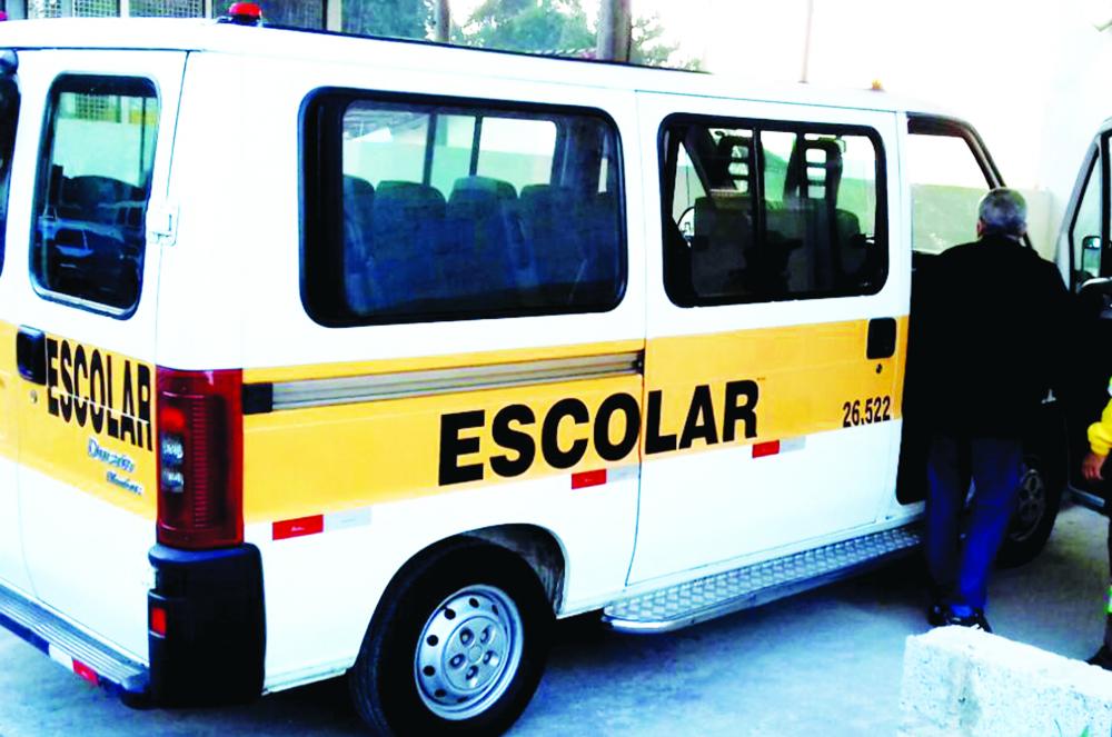Itapecerica da Serra prorroga vencimentos dos Alvarás do Transporte Escolar e Táxi