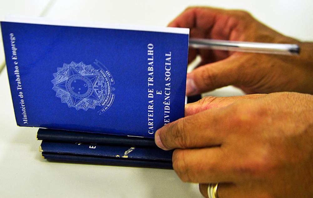 Fábrica de Empregos de Embu das Artes divulga oportunidades de trabalho disponíveis em 28/12
