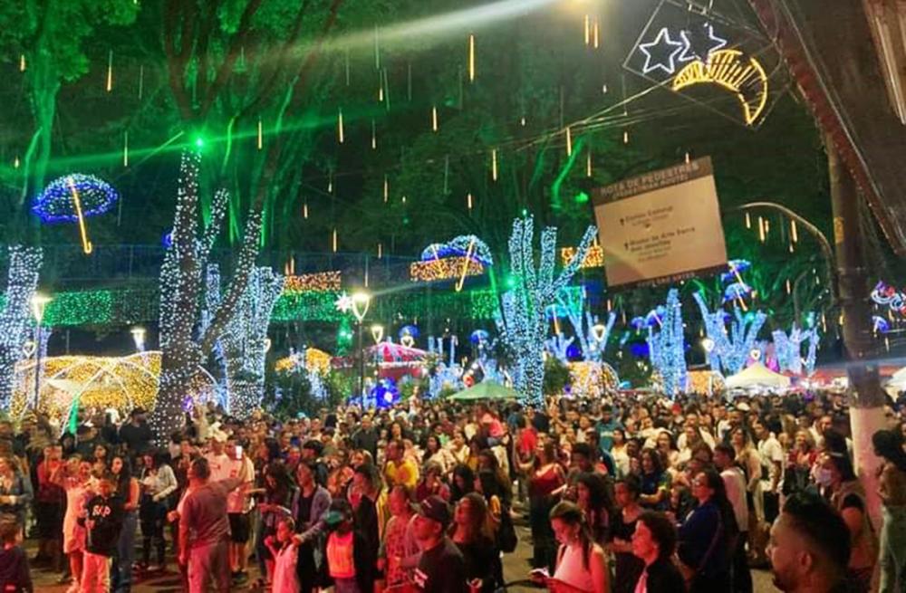 Confira as atrações do Natal Iluminado de Embu das Artes nesta sexta, 6 de janeiro