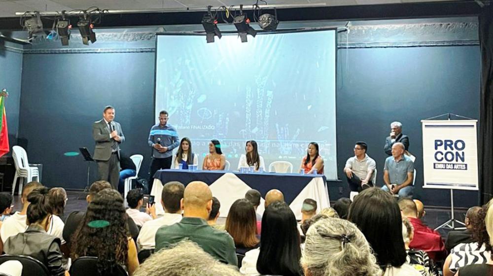 Embu das Artes: Procon encerra Mês do Consumidor com palestras de conscientização