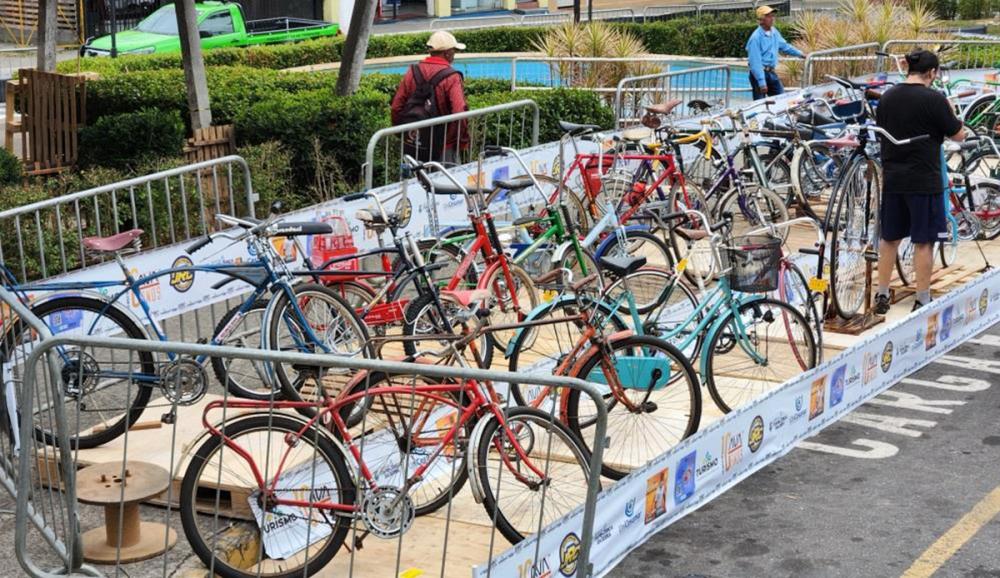Itapecerica da Serra realiza 2º Encontro de Bicicletas Antigas