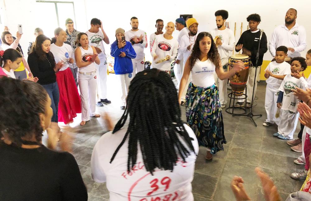 Capoeira é celebrada no Parque Rizzo em Embu das Artes