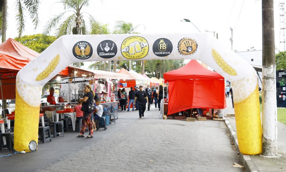 Encontro de Cervejeiros Artesanais é realizado com sucesso em Itapecerica da Serra
