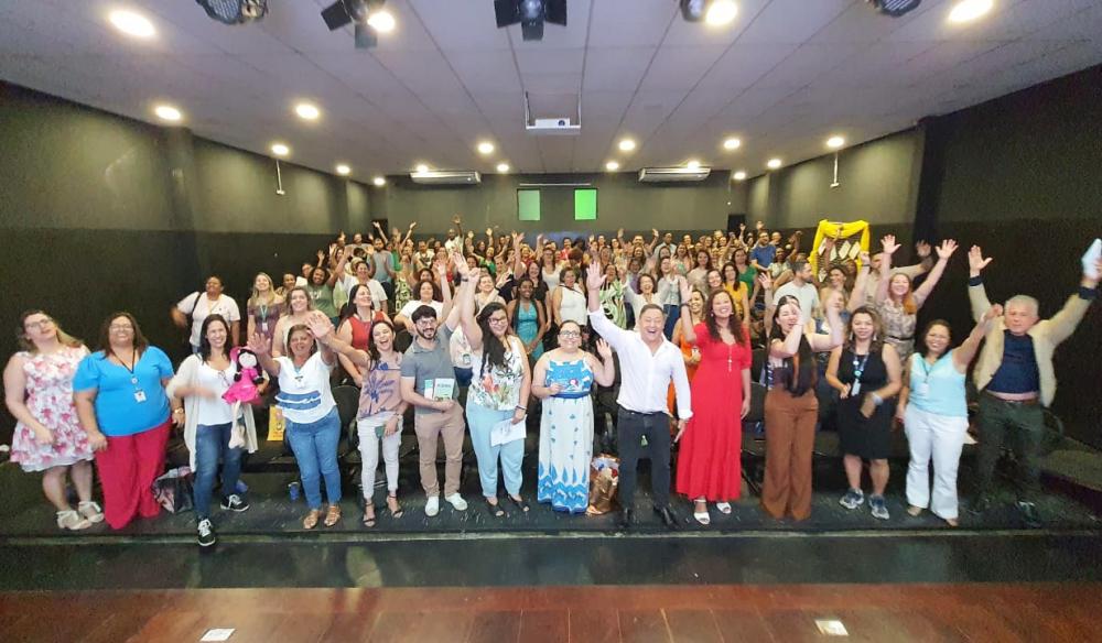 Embu das Artes celebra 10 anos de ‘Olimpíada Literária’ no Mestre Assis 