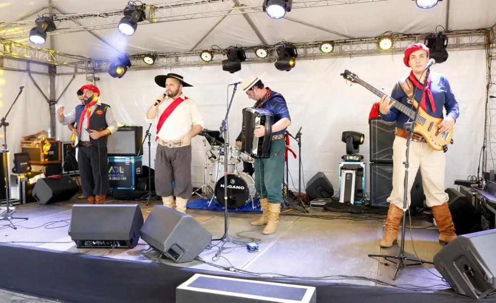 Itapecerica da Serra: Festa Gaúcha acontece em comemoração ao aniversário da cidade 