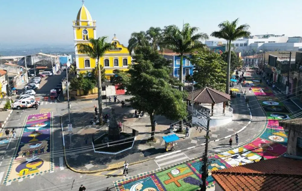 Itapecerica da Serra: Tapete de Corpus Christi será confeccionado na quinta, 30 de maio