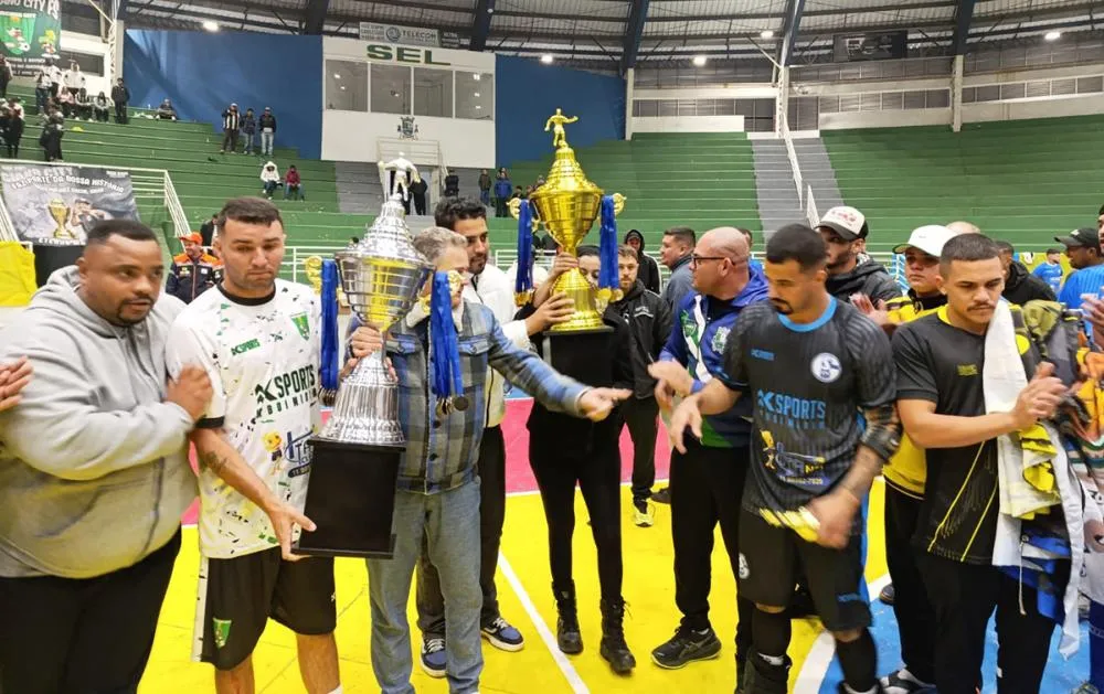 Itapecerica da Serra realiza final do Torneio 8 de Maio de Futsal