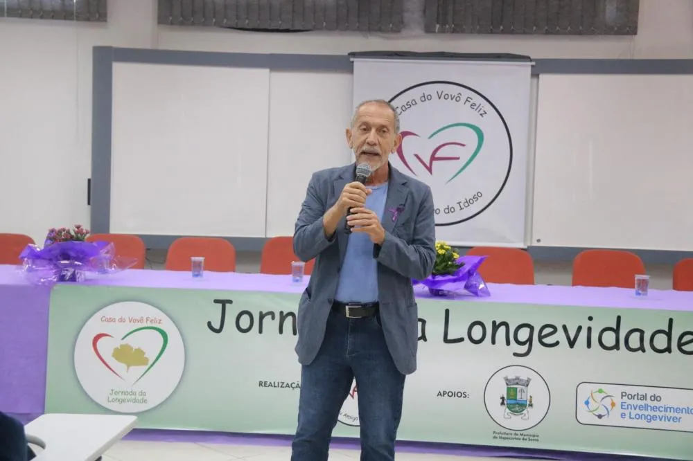 Itapecerica da Serra: Casa do Vovô Feliz realiza Jornada da Longevidade; veja fotos