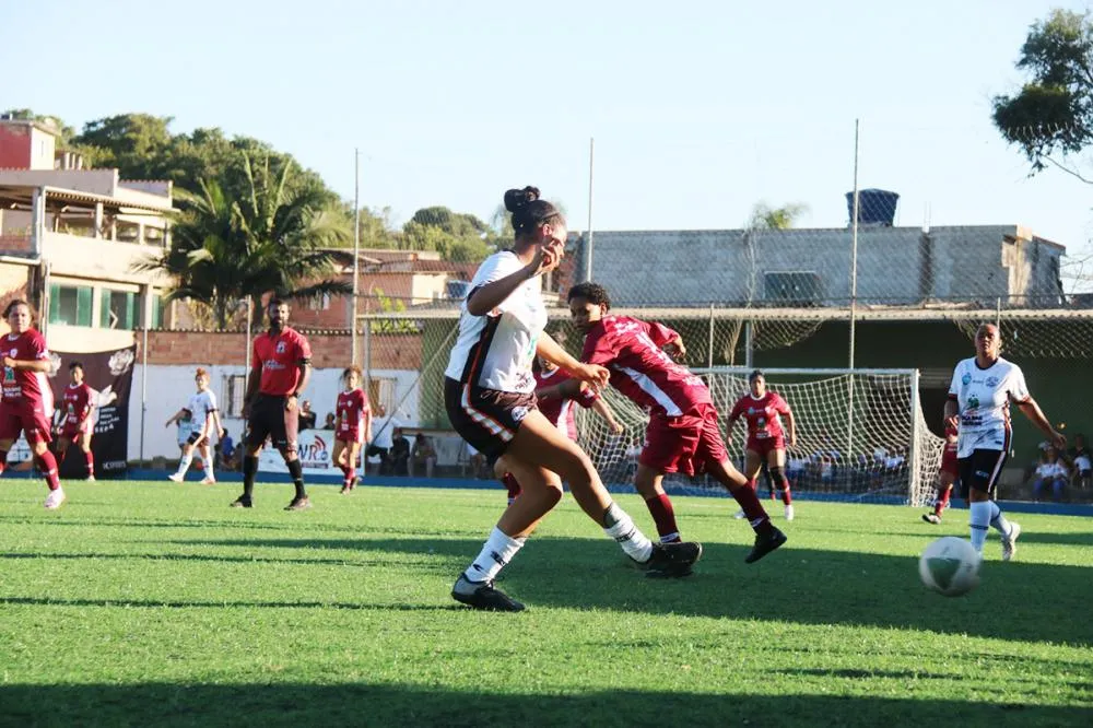 Itapecerica da Serra: Categoria Feminina estreia no campeonato municipal Taça das Favelas 2024