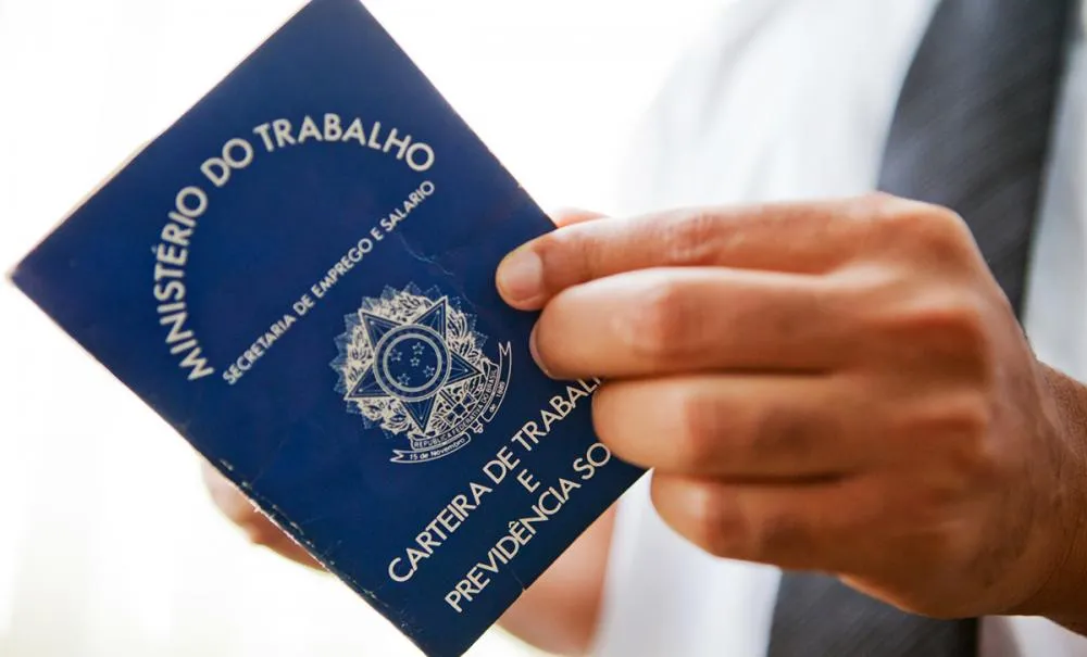 Embu das Artes: Fábrica de Empregos divulga oportunidades de trabalho
