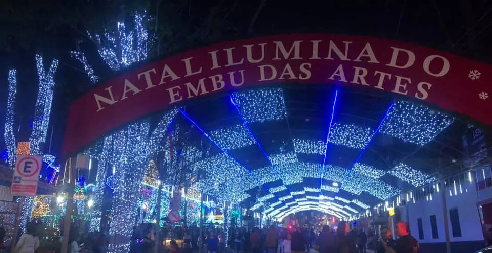 Embu das Artes: A magia de Natal está de volta! o Natal iluminado; saiba mais