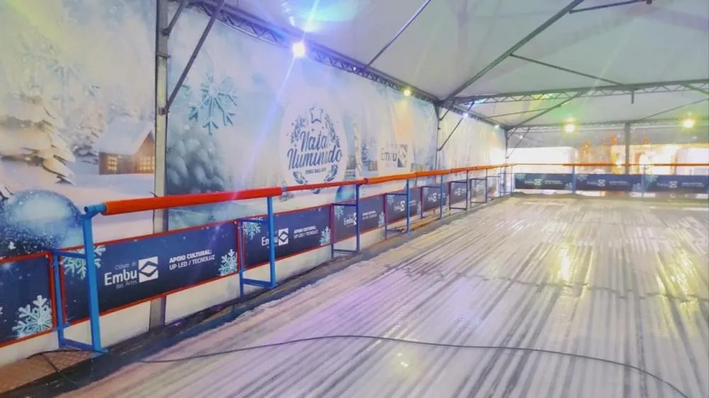 Embu das Artes: Veja como garantir ingresso gratuito na pista de patinação no gelo