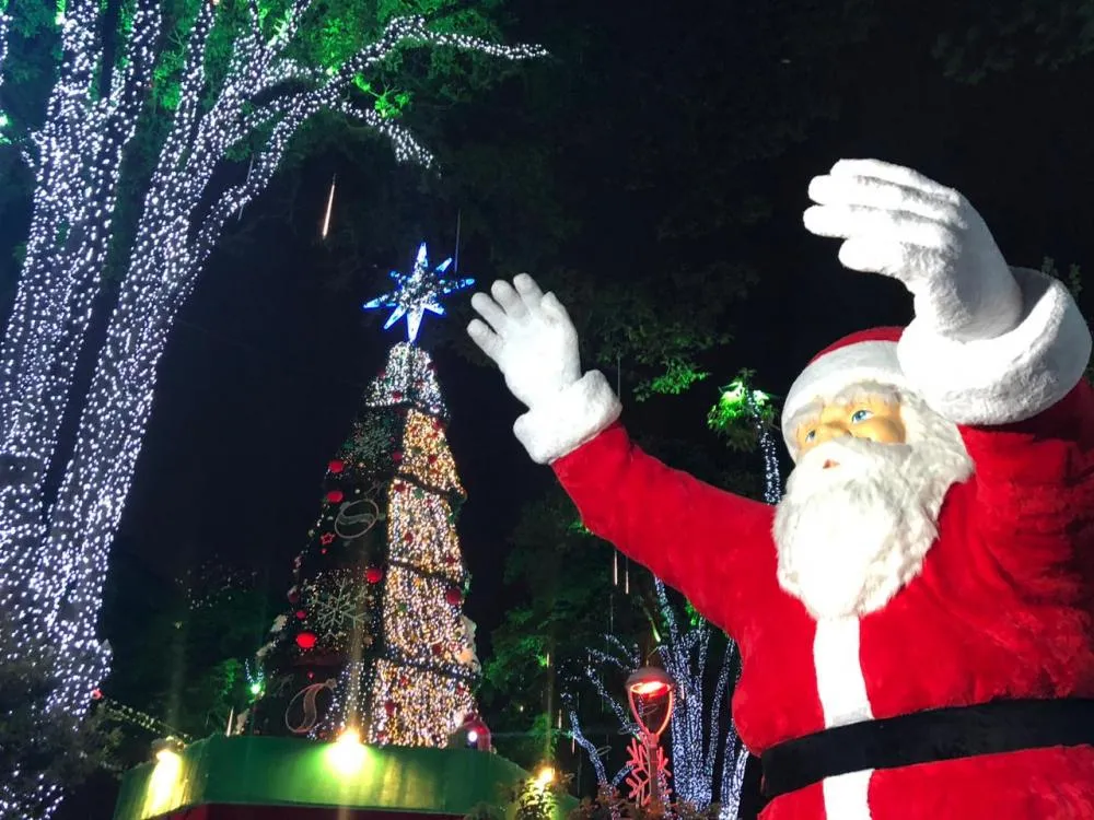 Embu das Artes: Veja as atrações deste sábado no Natal Iluminado