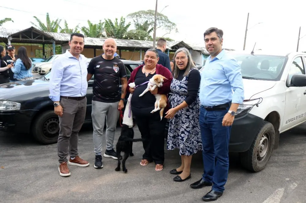 Itapecerica da Serra: Prefeitura retoma castração gratuita de cães e gatos com atendimento do Castramóvel