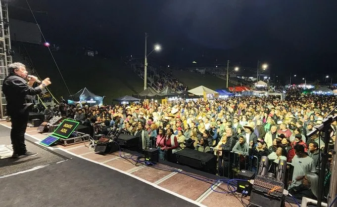 Chegada da 64ª Romaria de Itapecerica da Serra a Pirapora do Bom Jesus é celebrada com fé, música e emoção