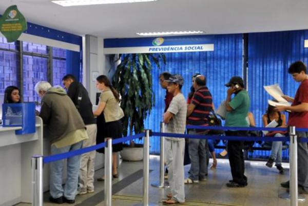 INSS convoca 178 mil segurados para perícia médica