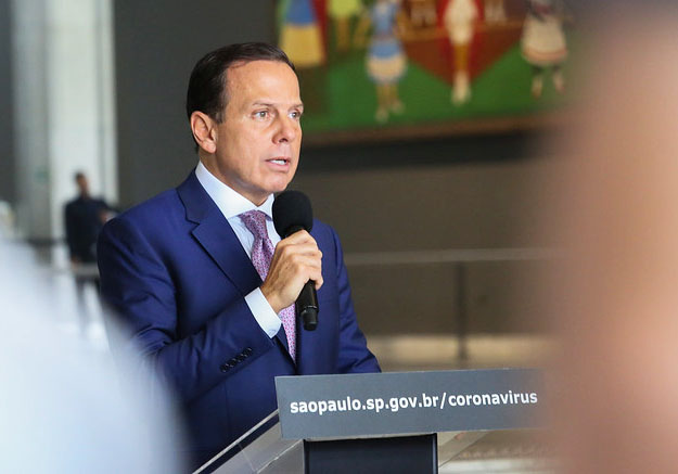São Paulo : Governador faz apelo para que população fique em casa no feriado