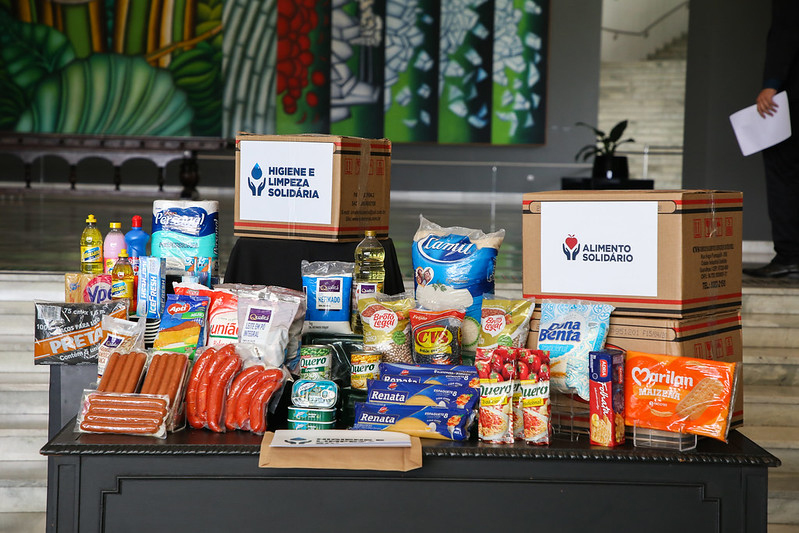 São Paulo : Governo começa a distribuir cestas de alimentos para população em extrema pobreza