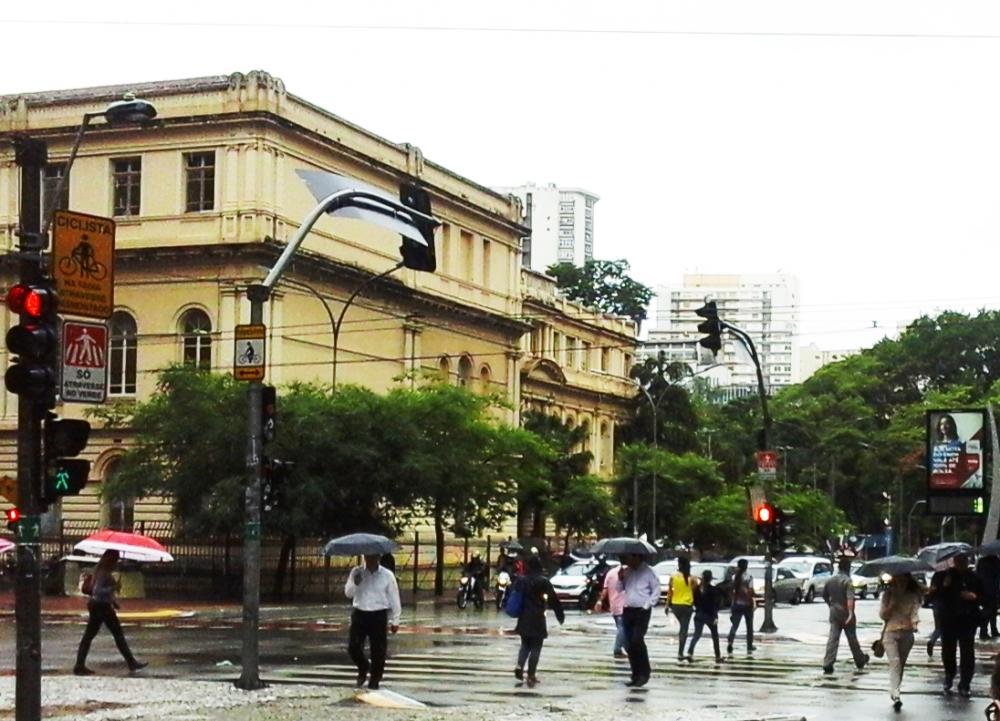 Estado de SP registra até esta terça, 14 de julho, 18,3 mil óbitos e 386,6 mil casos de coronavírus 