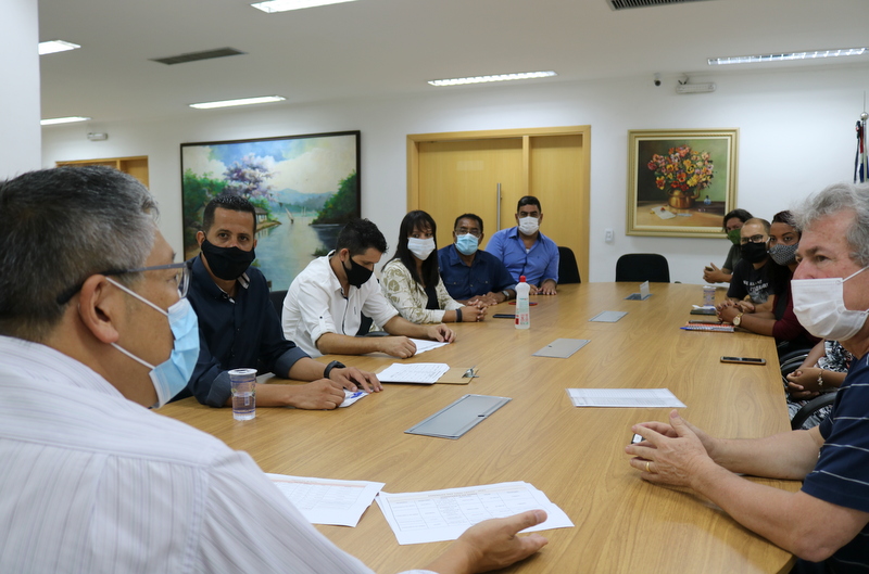 Itapecerica da Serra: Deputados visitam o prefeito Dr. Francisco Nakano
