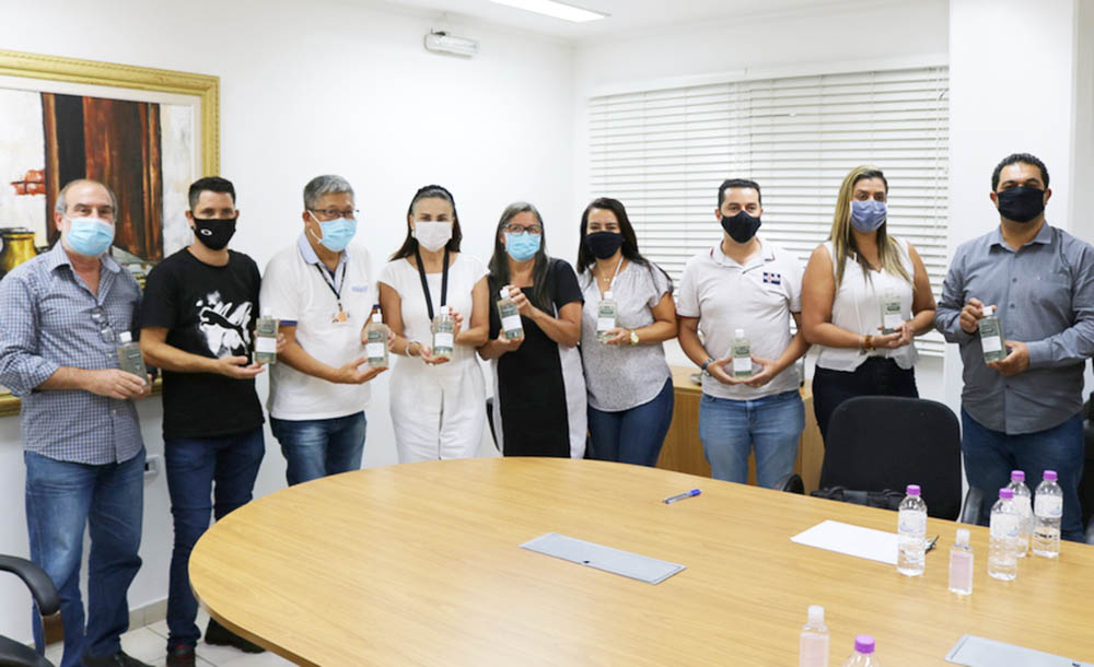 Itapecerica da Serra: Dr. Nakano recebe a deputada estadual Analice Fernandes