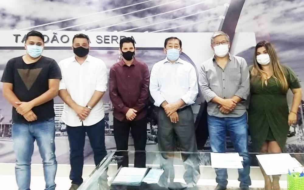 Itapecerica da Serra: Nakano se encontra com prefeito e vereadores de Taboão da Serra