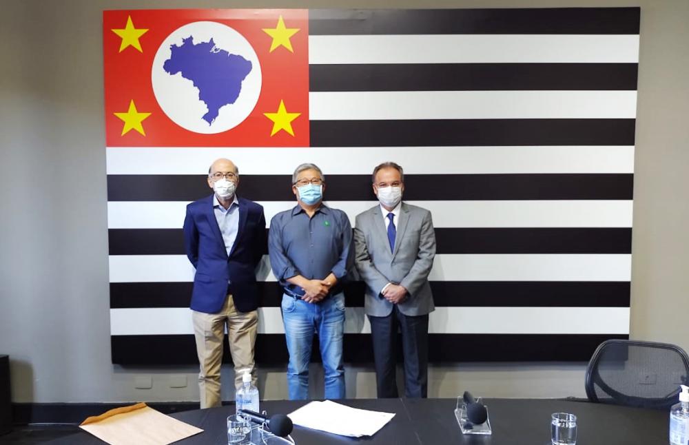 Prefeito Nakano vai ao Palácio dos Bandeirantes e garante R$ 700 mil para Itapecerica da Serra