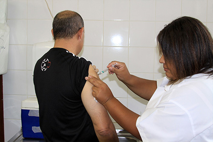 Itapecerica da Serra: Veja o cronograma de vacinação contra Covid para pessoas acima de 43 anos