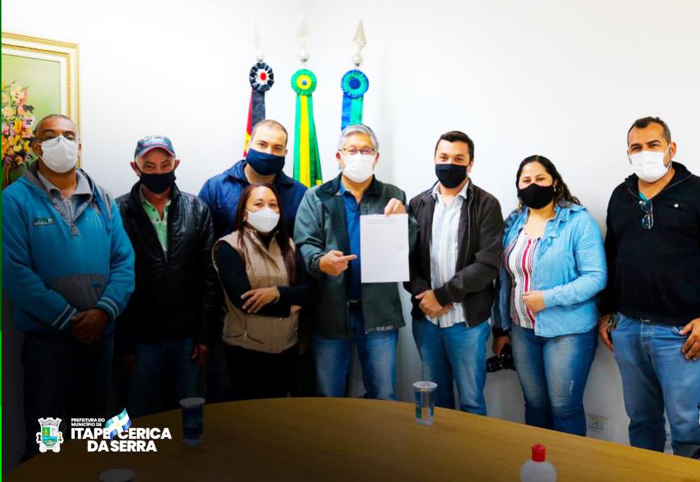 Itapecerica da Serra: Prefeito Nakano recebe moradores do jardim São Pedro e Lagoa 