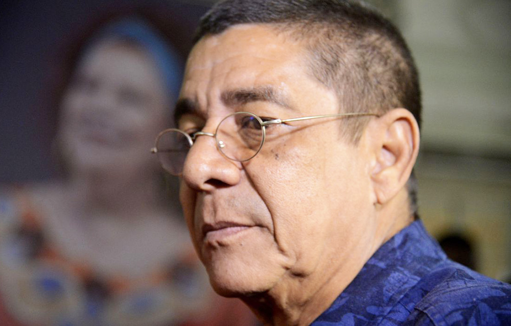 Cantor Zeca Pagodinho é internado com sintomas leves de covid-19
