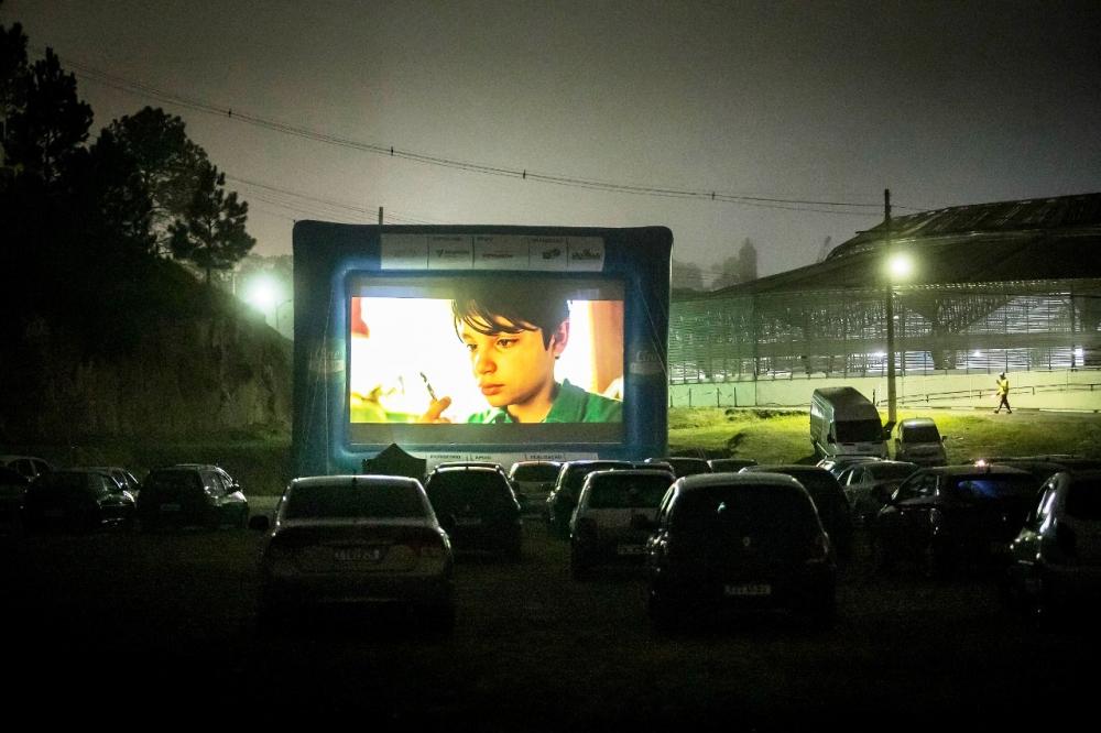 Cine Autorama é realizado com sucesso em Itapecerica da Serra