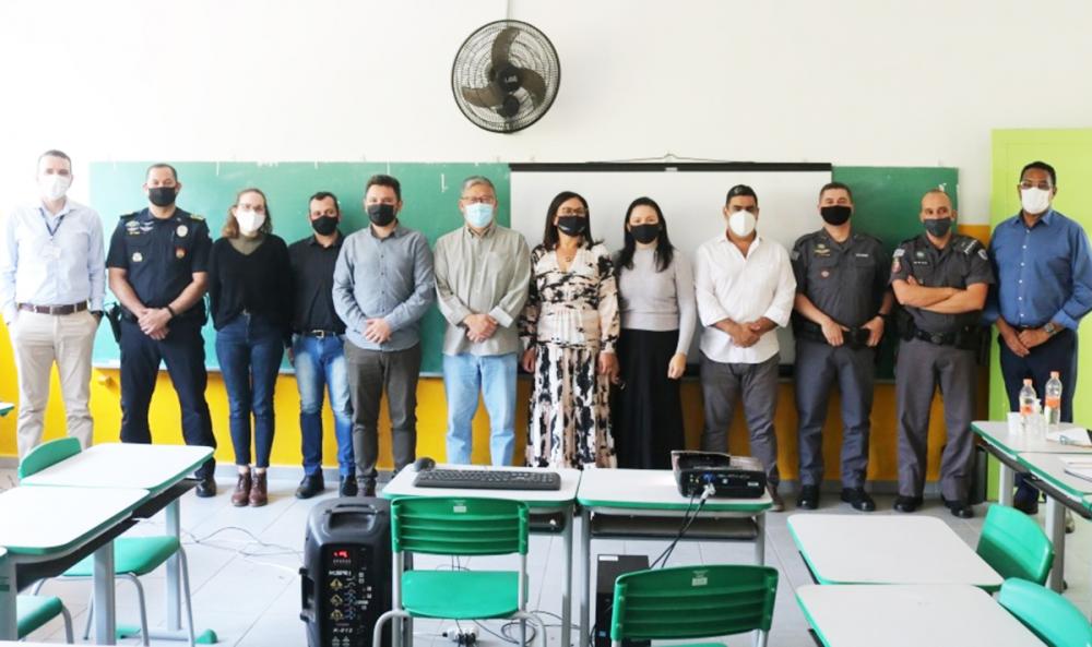 Itapecerica da Serra: Escola do Pq. Paraíso ganha Centro de Inovação da Educação Básica