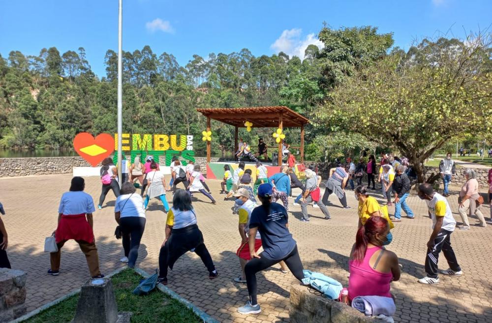 Embu das Artes comemora semana do Idoso com várias atividades