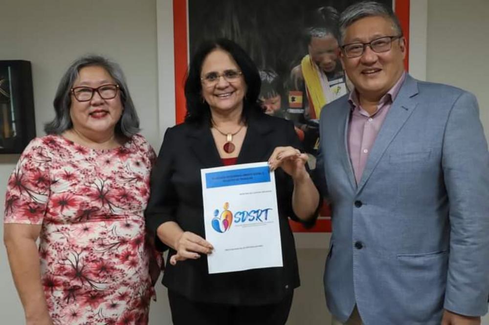 Itapecerica da Serra: Nakano se reúne com ministra de Bolsonaro